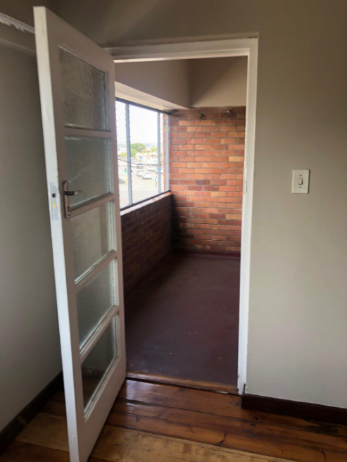 To Let 1 Bedroom Property for Rent in Southernwood Eastern Cape